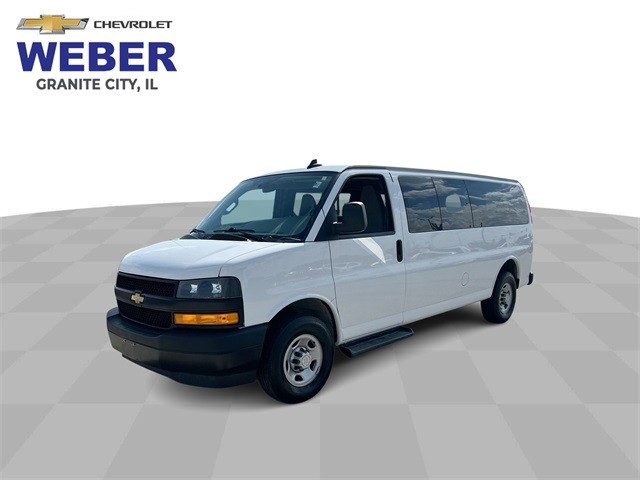 2022 Chevrolet Express Passenger LS