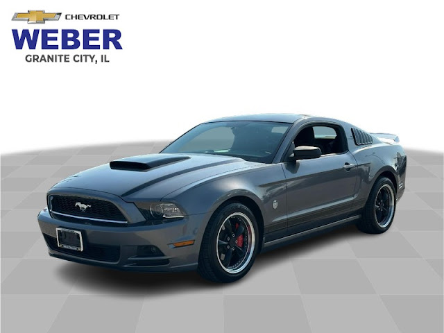 2014 Ford Mustang V6
