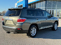 2012 Toyota Highlander 4WD 4dr V6 (Natl)