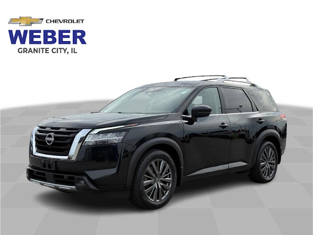 2022 Nissan Pathfinder SL